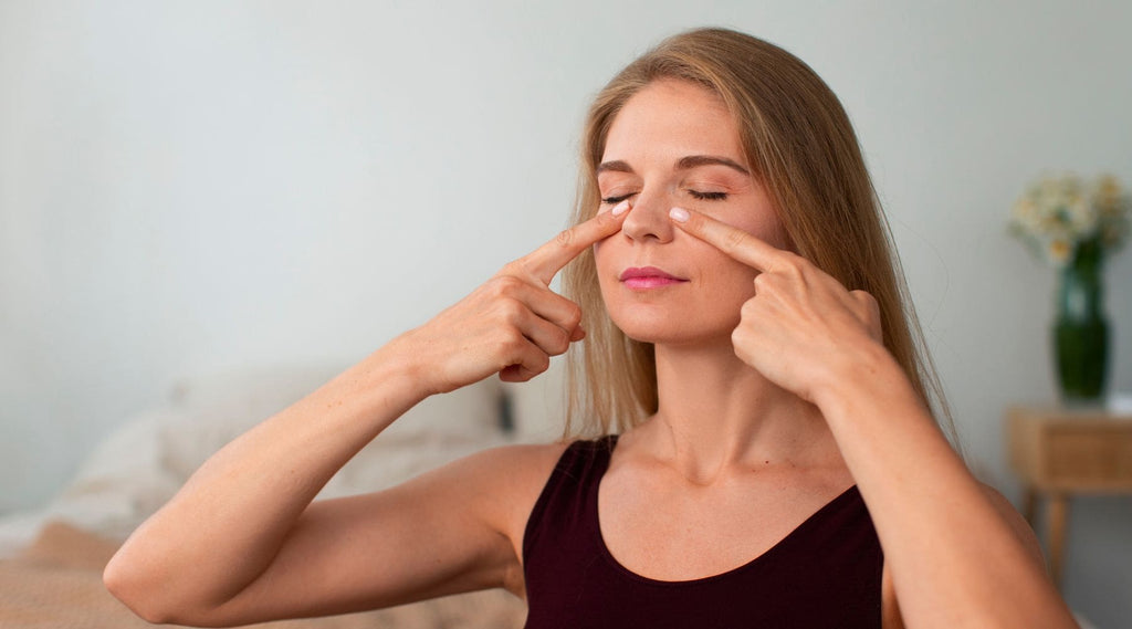 Le Yoga Facial : La Clé pour une Peau Ferme et Jeune